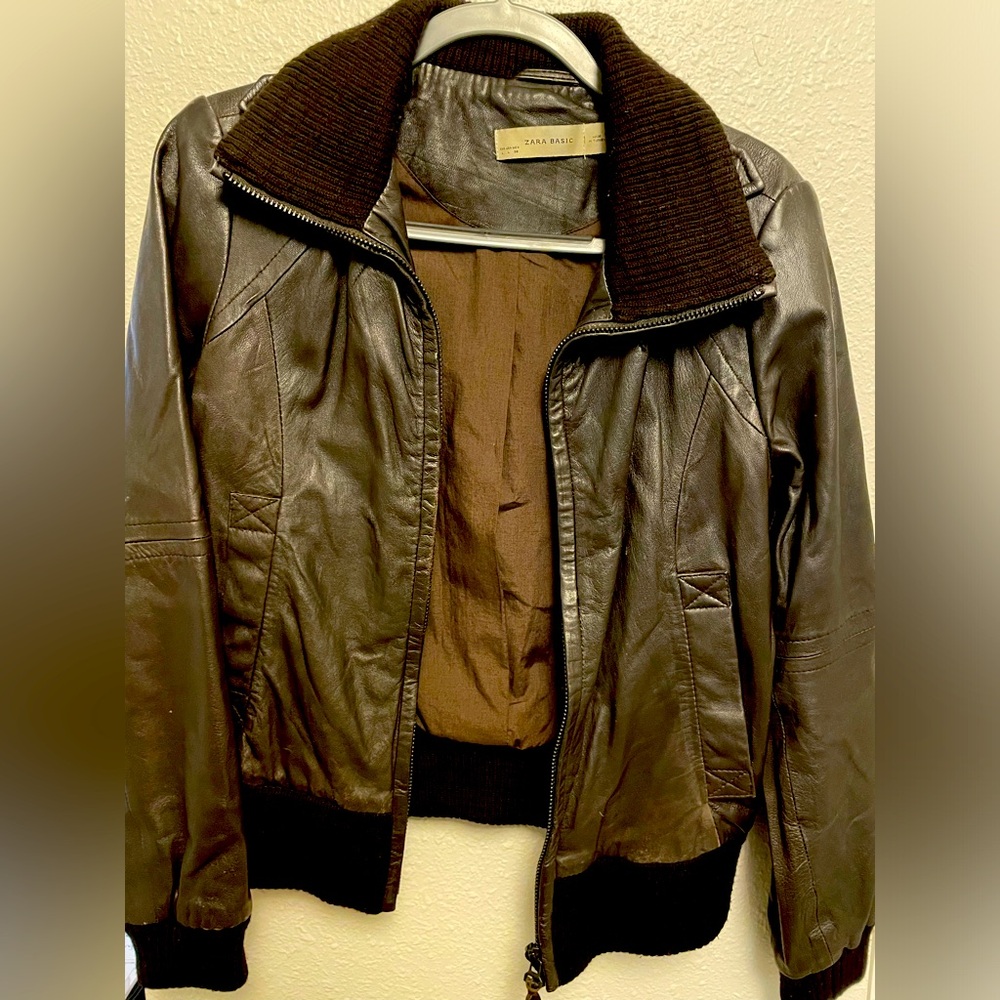 Zara Women’s Brown Leather Bomber Jacket Size L